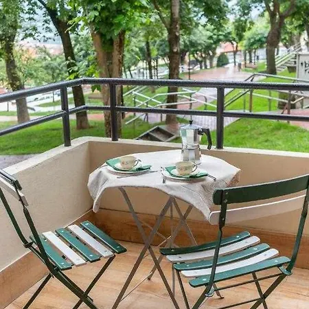 Kuia En Gran Bilbao Con Terraza Y Vistas A Un Parque 아파트